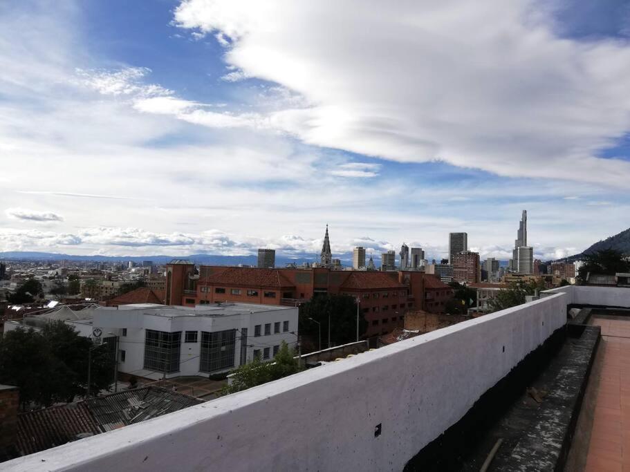 Grandioso Apartaestudio La Candelaria Богота Экстерьер фото